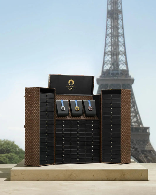 Do Esporte ao Luxo: Os Baús da Louis Vuitton para as Olimpíadas de Paris 2024.
